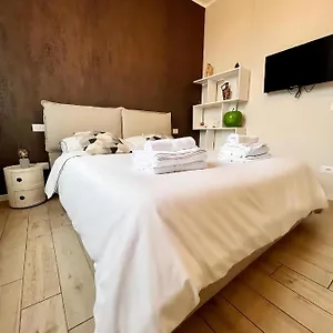 https://casa-nan.it-tuscanyhotel.com